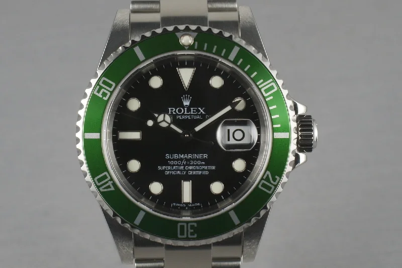 Rolex Green Submariner 16610 LV   with Box and Papers Z serial-Rolex Explorer 39mm Black Dial Watch