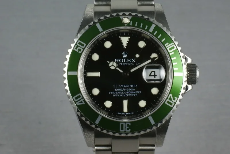 Rolex Green Submariner  16610 LV with Box and Papers-Rolex Submariner 16610 Black Dial Watch